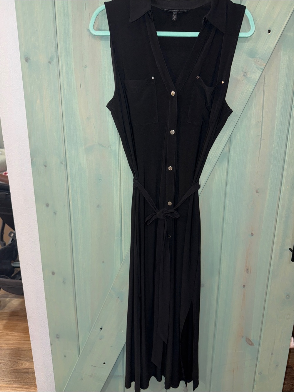 White House black market black button up dress with belt size L EUC